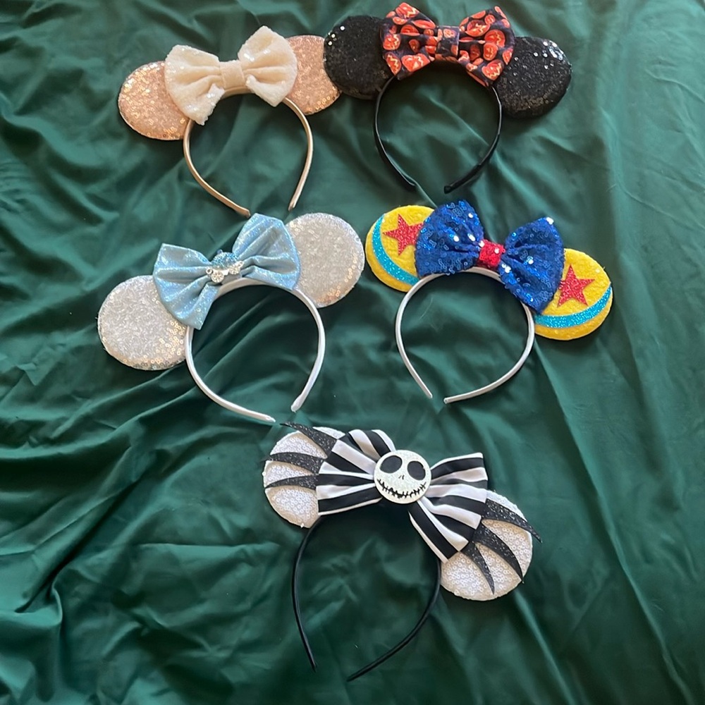 Minnie Ears- 5 pairs